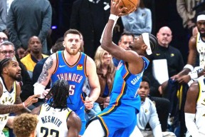 米兰下注-包含转折点亚特兰大外线爆发，NBA季后赛今夜攻防权衡，质疑声仍在，赛程密集仍需轮换的词条